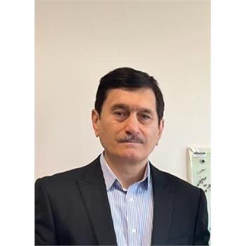 معاون تحقیقات و فناوری دانشگاه از هوشمند سازی کتابخانه مرکزی دانشگاه با تکنولوژی RFID خبر داد.